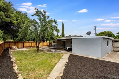 2260 Janette Drive, Napa, CA 94558 - Photo 15