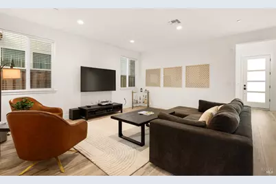 303 Flagship Drive, Napa, CA 94558 - Photo 3