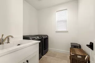 303 Flagship Dr, Napa, CA 94558 - Photo 21