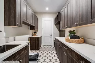120 Angela Dr, Santa Rosa, CA 95403 - Photo 63