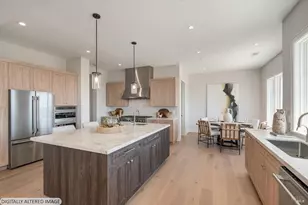 120 Angela Dr, Santa Rosa, CA 95403 - Photo 13
