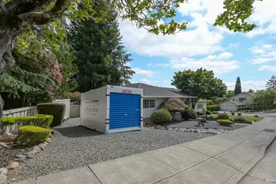 2040 Parrish Drive, Santa Rosa, CA 95404 - Photo 27