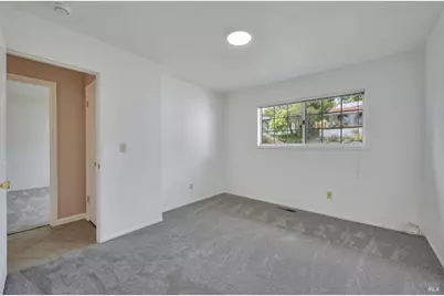 2040 Parrish Drive, Santa Rosa, CA 95404 - Photo 19
