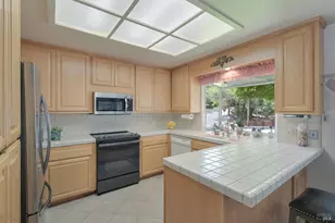 2040 Parrish Dr, Santa Rosa, CA 95404 - Photo 7