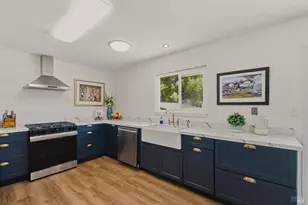 3294 Vichy Ave, Napa, CA 94558 - Photo 9