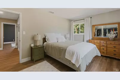 3294 Vichy Avenue, Napa, CA 94558 - Photo 15