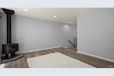3092 Yulupa Avenue, Santa Rosa, CA 95405 - Photo 13