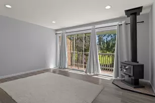3092 Yulupa Ave, Santa Rosa, CA 95405 - Photo 11
