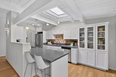 678 Appleberry Drive, San Rafael, CA 94903 - Photo 7
