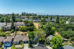 727 Cindy Ln, Petaluma, CA 94952 - Photo 31