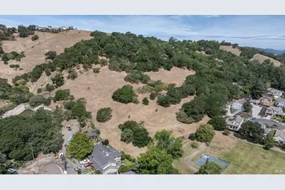 155 Riordan Lane, Napa, CA 94558 - Photo 17