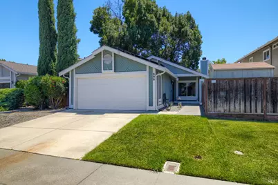 896 Meadowhawk Drive, Vacaville, CA 95687 - Photo 1