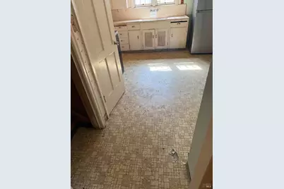 290 E 16th Street, Pittsburg, CA 94565 - Photo 11