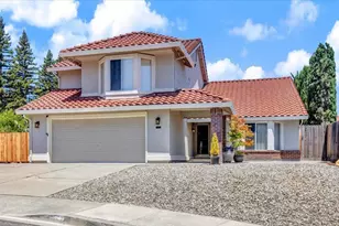 724 Chelmsford Ct, Vacaville, CA 95688 - Photo 1