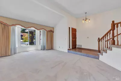 724 Chelmsford Court, Vacaville, CA 95688 - Photo 9