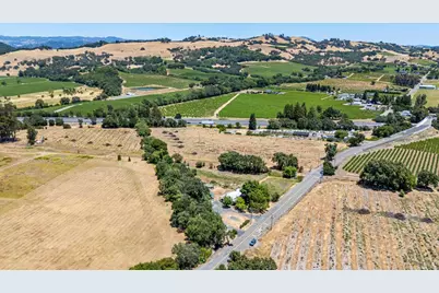 375 Limerick Lane, Healdsburg, CA 95448 - Photo 15