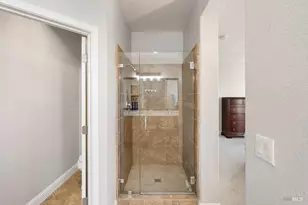 8424 Bennington Ct, Vallejo, CA 94591 - Photo 33