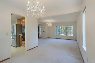 2126 St Augustine Cir, Petaluma, CA 94954 - Photo 9