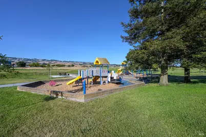 2126 Saint Augustine Circle, Petaluma, CA 94954 - Photo 41