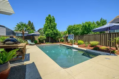 430 Longwood Place, Vacaville, CA 95688 - Photo 35