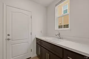 8895 Blue River Dr, Vallejo, CA 94591 - Photo 29