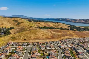 8895 Blue River Dr, Vallejo, CA 94591 - Photo 61