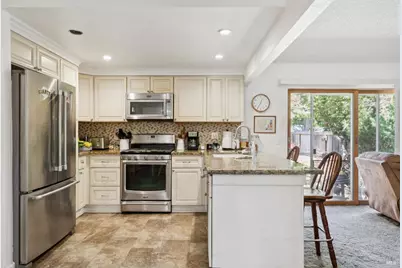 1676 Paulson Way, Napa, CA 94558 - Photo 21