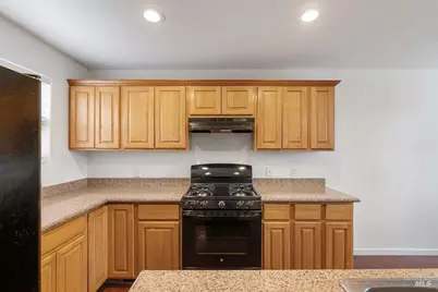 140 Wallace Avenue, Vallejo, CA 94590 - Photo 13