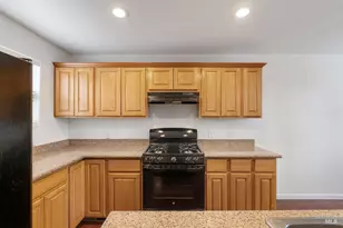 140 Wallace Ave, Vallejo, CA 94590 - Photo 13