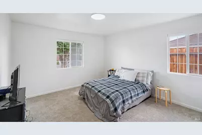 711 Warford Avenue, Vallejo, CA 94591 - Photo 13