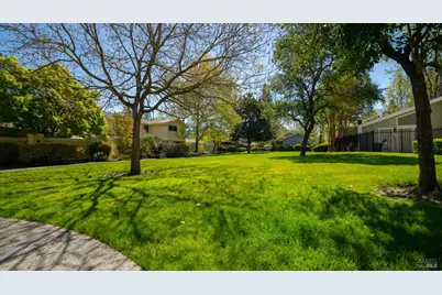 1812 Arroyo Sierra Circle, Santa Rosa, CA 95405 - Photo 37