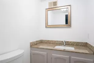 1812 Arroyo Sierra Cir, Santa Rosa, CA 95405 - Photo 15