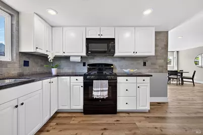 5469 Country Club Drive, Rohnert Park, CA 94928 - Photo 3