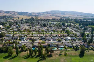 5469 Country Club Dr, Rohnert Park, CA 94928 - Photo 25