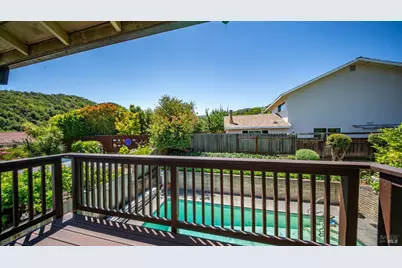 2797 Las Gallinas Avenue, San Rafael, CA 94903 - Photo 21