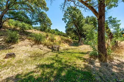 1055 Sundown Trail, Santa Rosa, CA 95404 - Photo 33