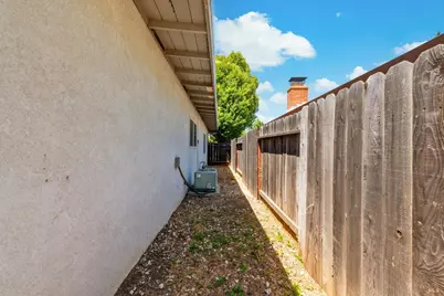 341 Grape Street, Vacaville, CA 95688 - Photo 39