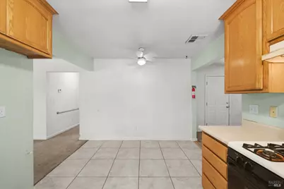 341 Grape Street, Vacaville, CA 95688 - Photo 17