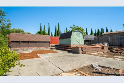 167 El Bonito Way, Benicia, CA 94510 - Photo 17