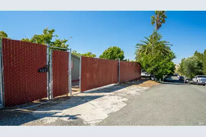 167 El Bonito Way, Benicia, CA 94510 - Photo 19