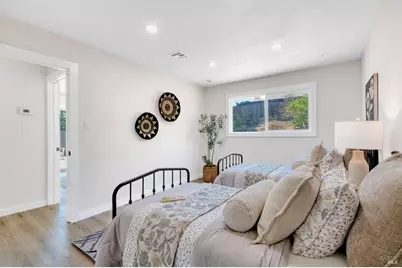 323 Deanza Drive, Vallejo, CA 94509 - Photo 25