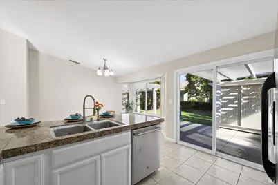333 Colonial Way, Rio Vista, CA 94571 - Photo 17
