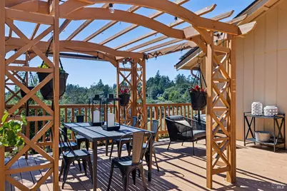 10931 Barnett Valley Road, Sebastopol, CA 95472 - Photo 39