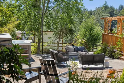 10931 Barnett Valley Road, Sebastopol, CA 95472 - Photo 43