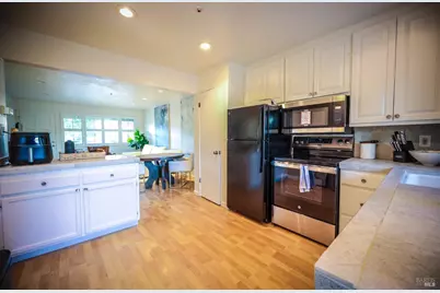 426 North Street #14, Healdsburg, CA 95448 - Photo 5