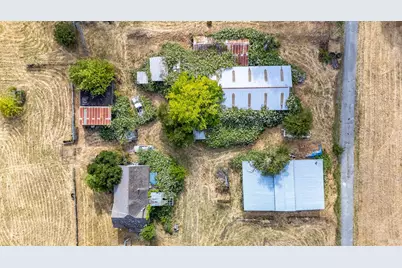 2095 Goodwin Avenue, Penngrove, CA 94951 - Photo 3