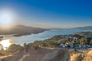 220 Manzanita Ln, Napa, CA 94558 - Photo 1