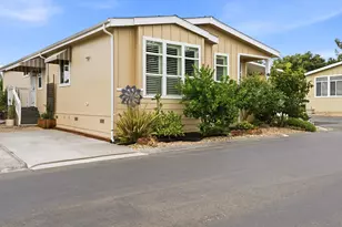 76 Shamrock Cir, Santa Rosa, CA 95403 - Photo 31