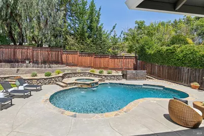 212 San Ramon Way, Novato, CA 94945 - Photo 7