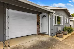 54 Larkfield Maples Ct, Santa Rosa, CA 95403 - Photo 5
